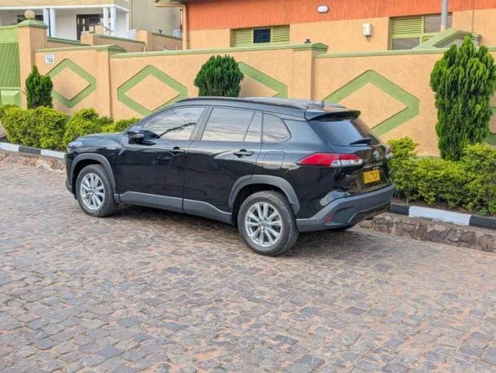 Kigali Car Hire for Rwandan Wedding Guests: Group Transport Planning Guide